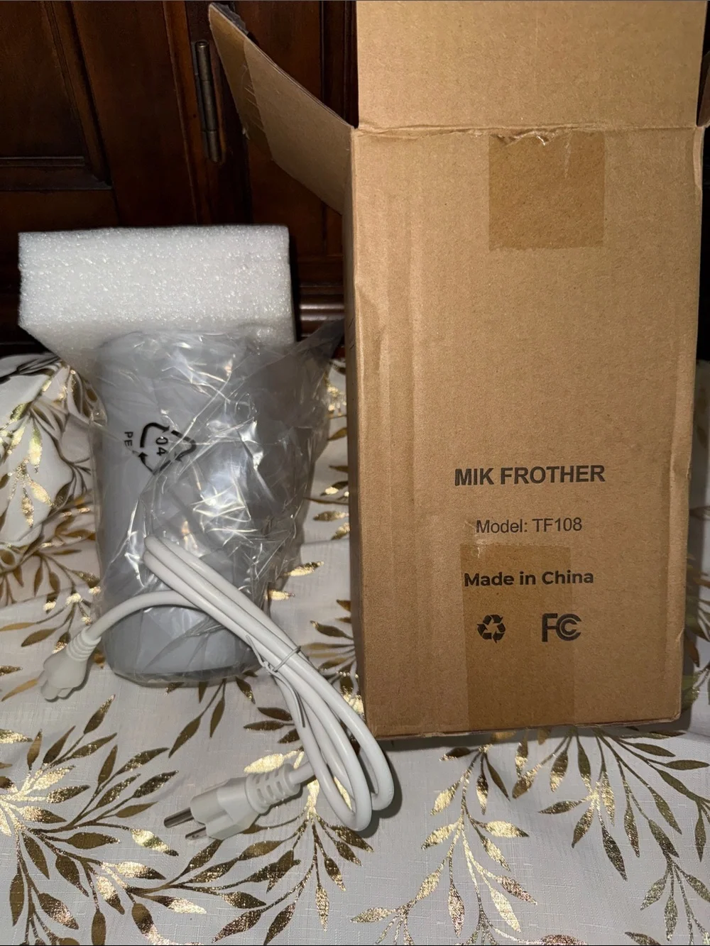 TF108 White Milk Frother - Electric Foam Maker